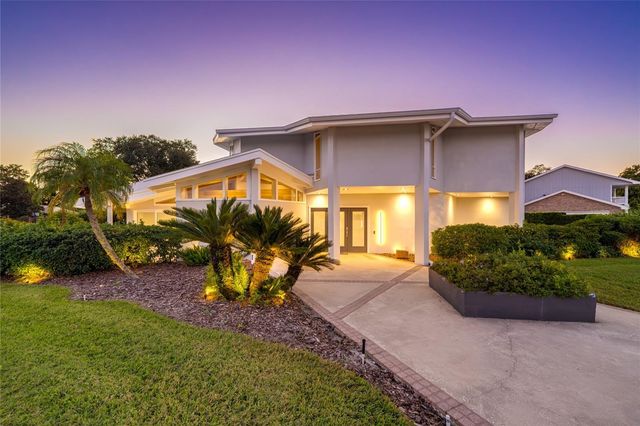 8922 BAY COVE COURT, Orlando, FL 32819