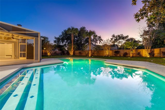 8922 BAY COVE COURT, Orlando, FL 32819