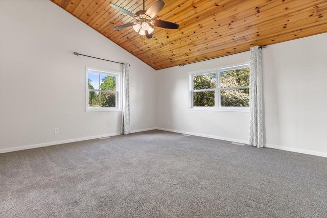N5963 Foster ROAD, Elkhorn, WI 53121