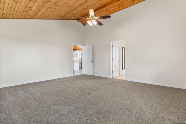 N5963 Foster ROAD, Elkhorn, WI 53121