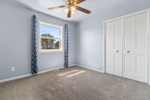 N5963 Foster ROAD, Elkhorn, WI 53121