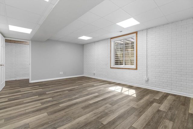 N5963 Foster ROAD, Elkhorn, WI 53121