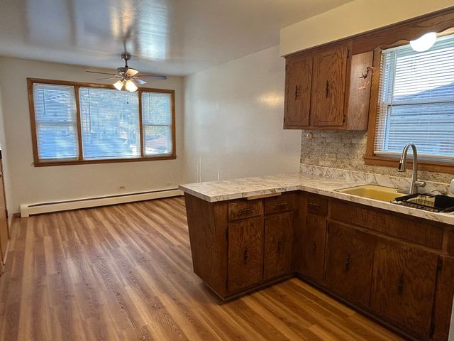 5350 N Central Avenue 1st, Chicago, IL 60630