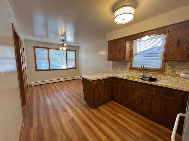 5350 N Central Avenue 1st, Chicago, IL 60630