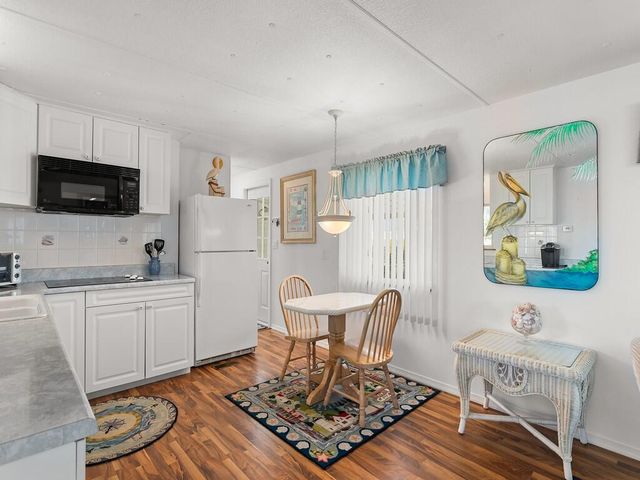 4743 NE Blue Heron Lane 7, Jensen Beach, FL 34957