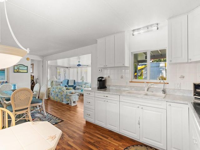 4743 NE Blue Heron Lane 7, Jensen Beach, FL 34957