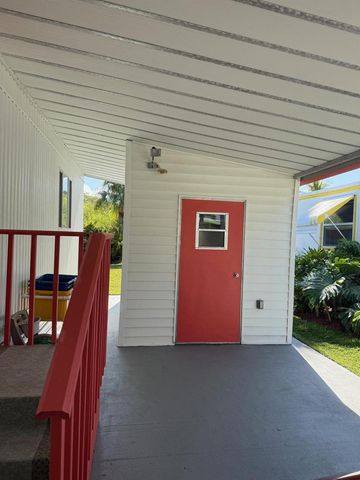 4743 NE Blue Heron Lane 7, Jensen Beach, FL 34957