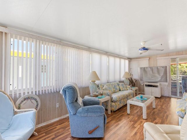 4743 NE Blue Heron Lane 7, Jensen Beach, FL 34957