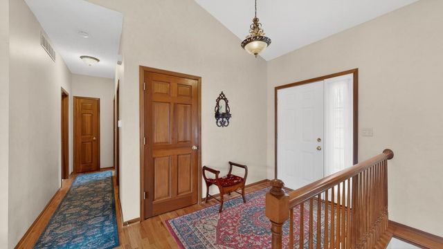 1032 Rocky Creek Drive NE, Rochester, MN 55906