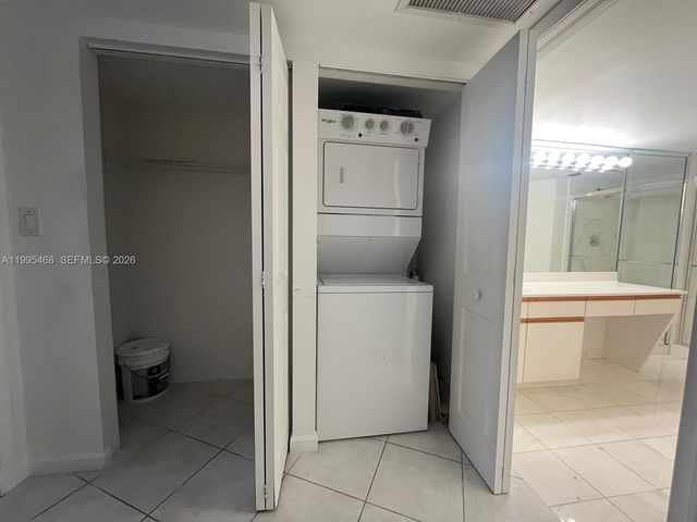 3530 Mystic Pointe Dr 1711, Aventura, FL 33180