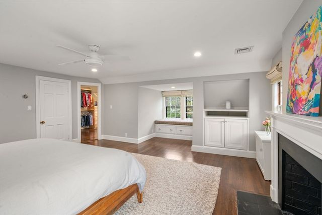 6 Risley Rd, Newton, MA 02465