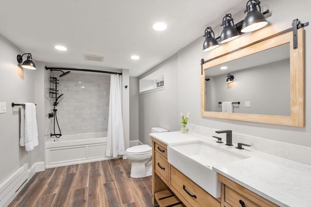 6 Risley Rd, Newton, MA 02465