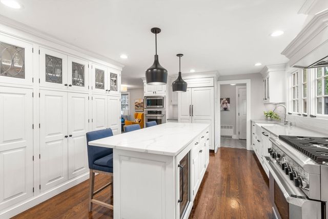 6 Risley Rd, Newton, MA 02465