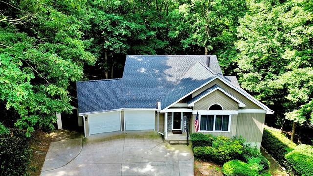 105 Eagle Court, Westminster, SC 29693