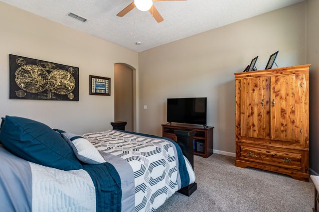 1905 Pebble Creek Trail NW, Albuquerque, NM 87120