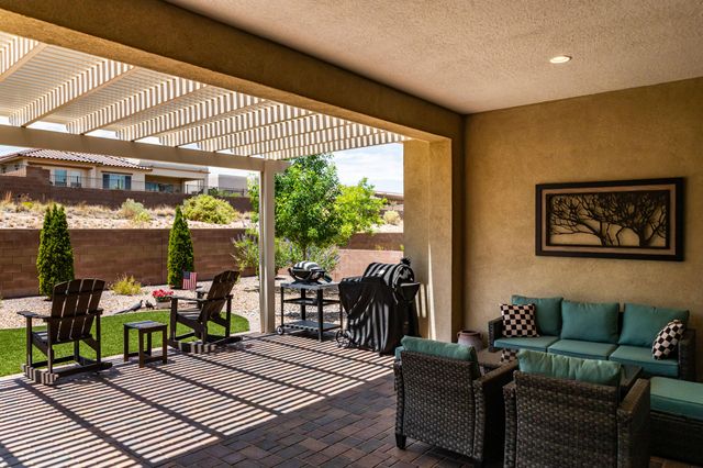 1905 Pebble Creek Trail NW, Albuquerque, NM 87120
