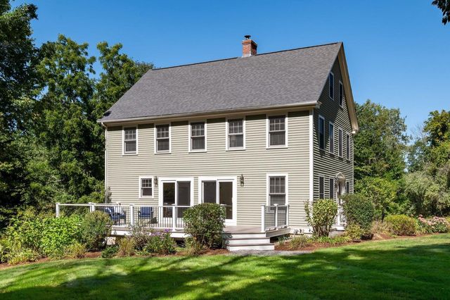 257 N Haverhill Road, Kensington, NH 03833