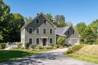 257 N Haverhill Road, Kensington, NH 03833