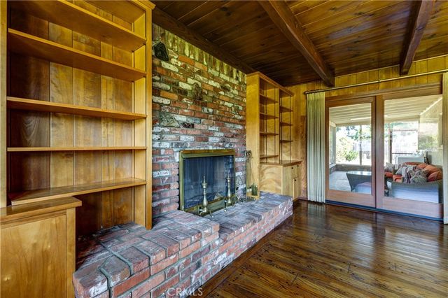 1100 S 9th Avenue, Arcadia, CA 91006