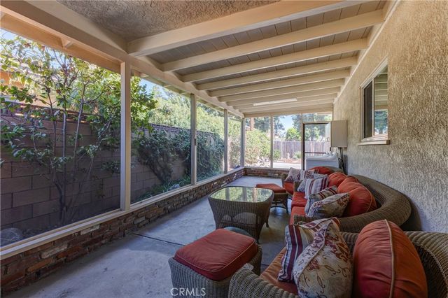 1100 S 9th Avenue, Arcadia, CA 91006