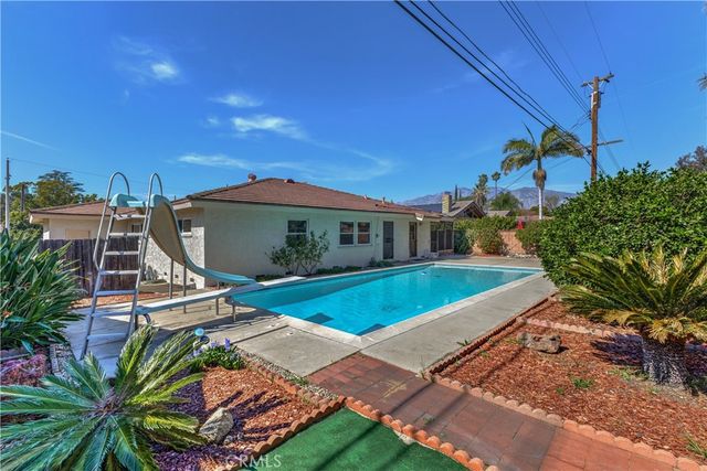 1100 S 9th Avenue, Arcadia, CA 91006