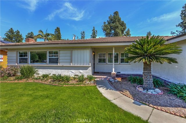 1100 S 9th Avenue, Arcadia, CA 91006