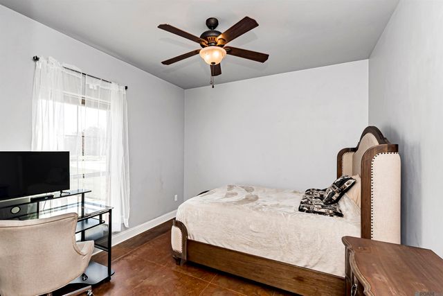 29921 Bram Street, Livingston, LA 70754