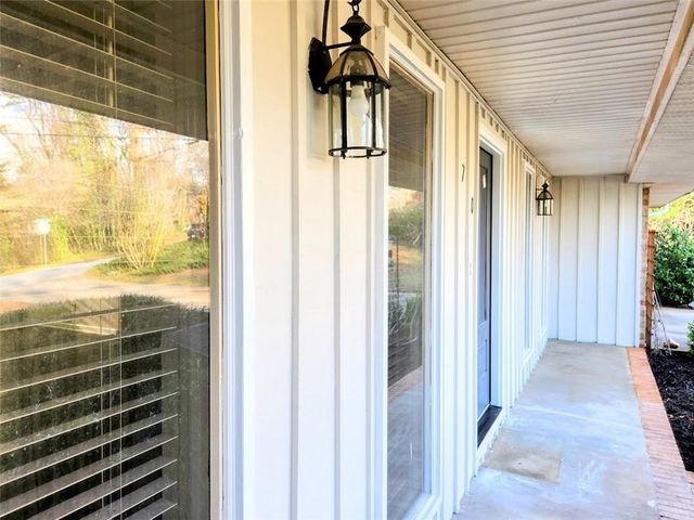 3730 Mill Glen Drive, Douglasville, GA 30135