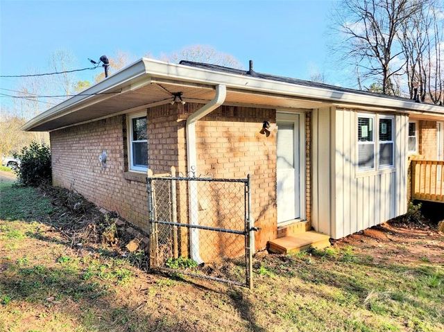 3730 Mill Glen Drive, Douglasville, GA 30135