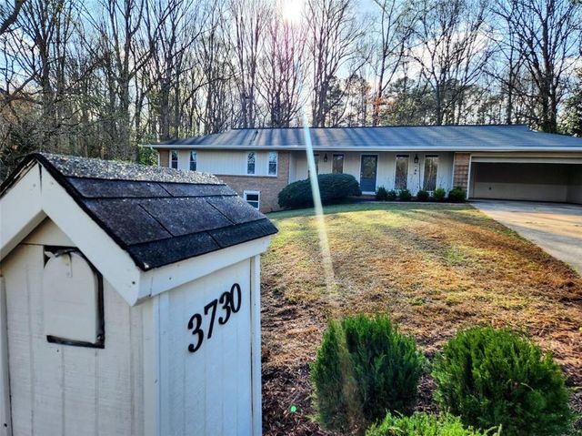 3730 Mill Glen Drive, Douglasville, GA 30135