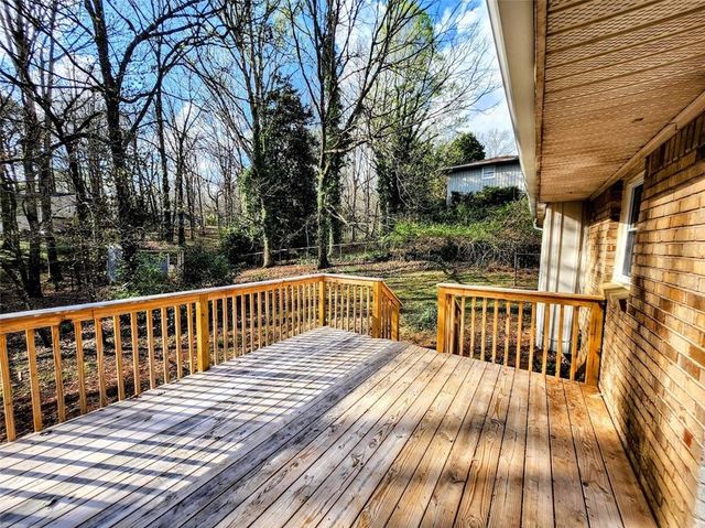 3730 Mill Glen Drive, Douglasville, GA 30135