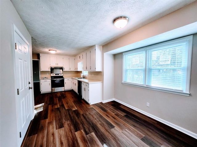 3730 Mill Glen Drive, Douglasville, GA 30135