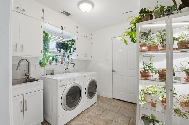 2605 Easy Street, Denison, TX 75020