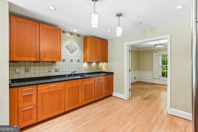 3135 Spalding Drive, Sandy Springs, GA 30350
