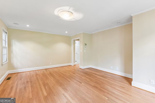 3135 Spalding Drive, Sandy Springs, GA 30350