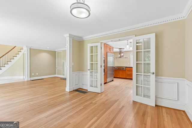 3135 Spalding Drive, Sandy Springs, GA 30350