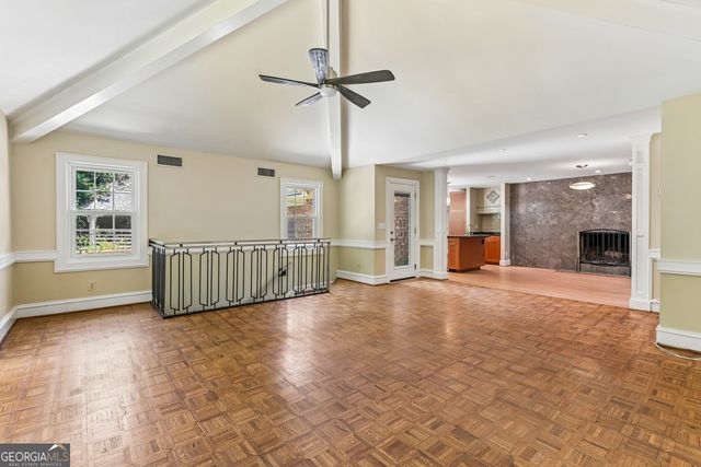 3135 Spalding Drive, Sandy Springs, GA 30350