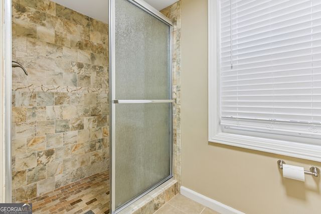 3135 Spalding Drive, Sandy Springs, GA 30350