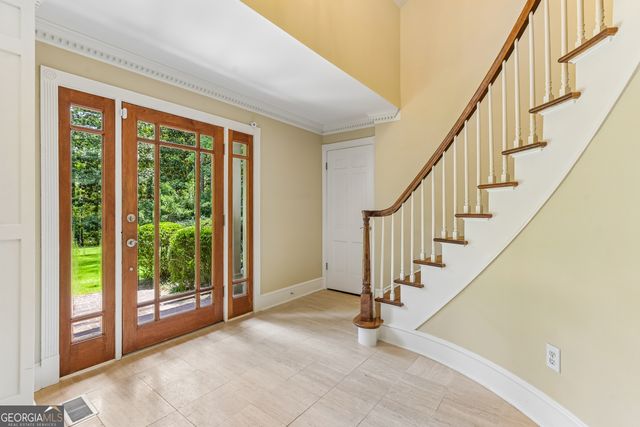3135 Spalding Drive, Sandy Springs, GA 30350