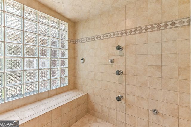 3135 Spalding Drive, Sandy Springs, GA 30350