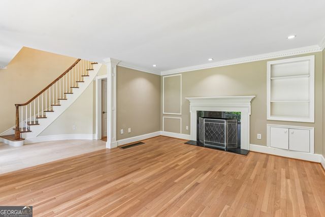 3135 Spalding Drive, Sandy Springs, GA 30350