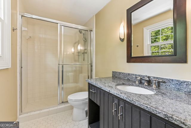 3135 Spalding Drive, Sandy Springs, GA 30350