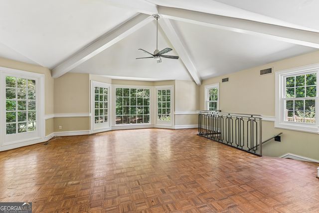 3135 Spalding Drive, Sandy Springs, GA 30350