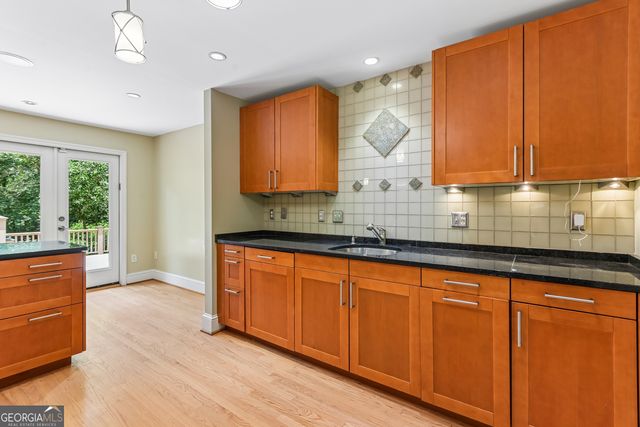 3135 Spalding Drive, Sandy Springs, GA 30350