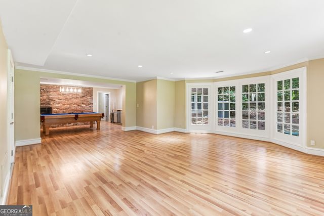 3135 Spalding Drive, Sandy Springs, GA 30350