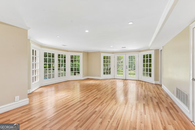 3135 Spalding Drive, Sandy Springs, GA 30350