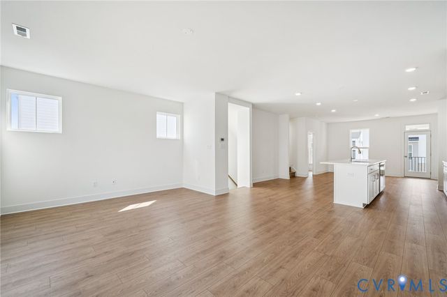 15369 Sunray Aly, Midlothian, VA 23112