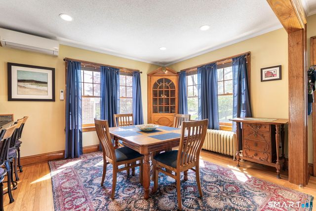 24 Hillcrest Avenue, Wethersfield, CT 06109