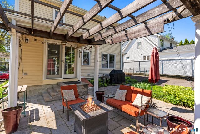 24 Hillcrest Avenue, Wethersfield, CT 06109
