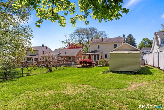 24 Hillcrest Avenue, Wethersfield, CT 06109